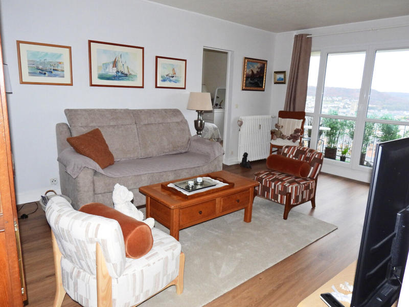 Appartement - 80 m² - 4 pièces