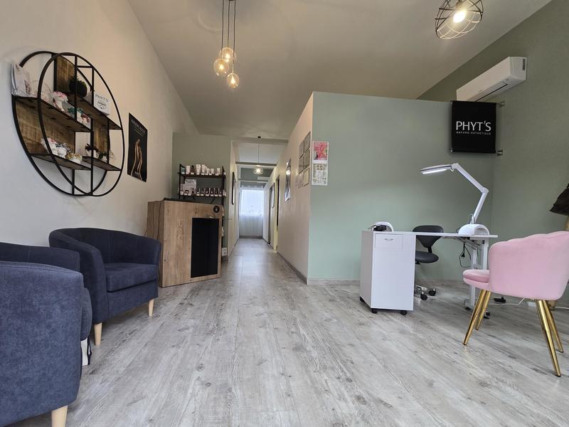 Fonds de commerce - Magasins - 50 m²