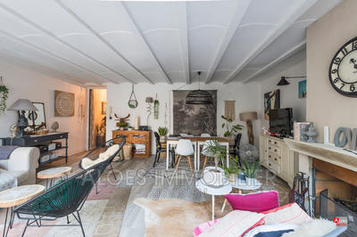 Maison - 200 m² - 4 pièces