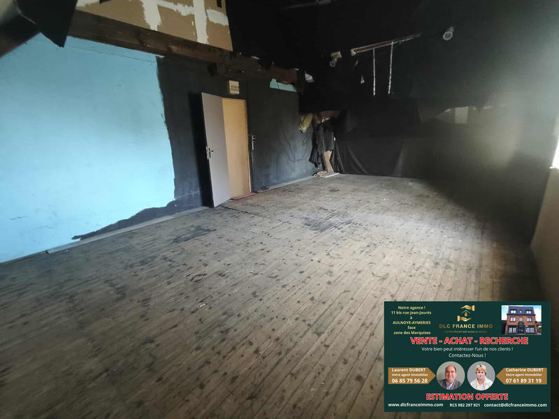 Maison - 250 m² - 8 pièces