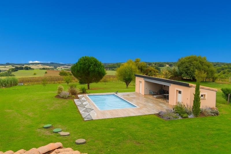 Maison - 194 m² - 6 pièces