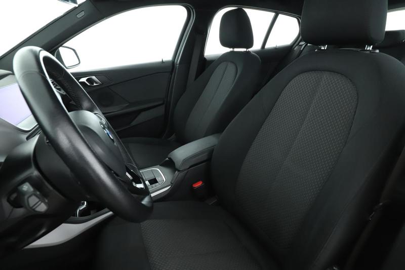 Bmw Série 1 116d Business Design Dkg7 116 ch