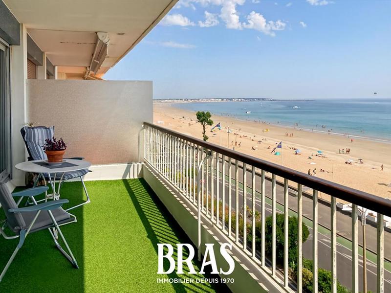 Appartement - 90 m² - 4 pièces