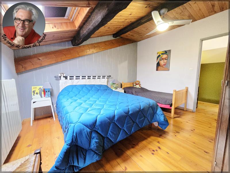 Propriété - 175 m² - 8 pièces