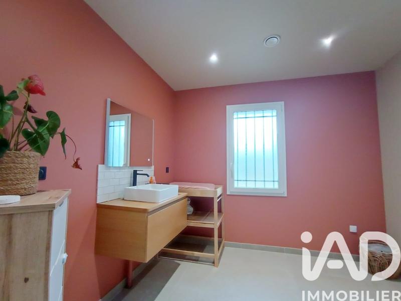 Maison - 167 m² - 7 pièces