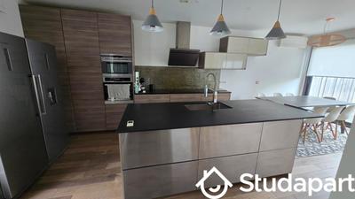 Chambre - 9 m² - 1 pièce