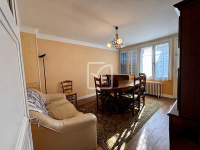 Maison - 81 m² - 6 pièces