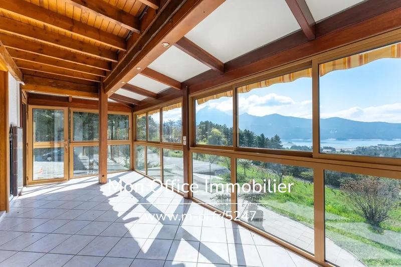 Maison - 200 m² - 6 pièces