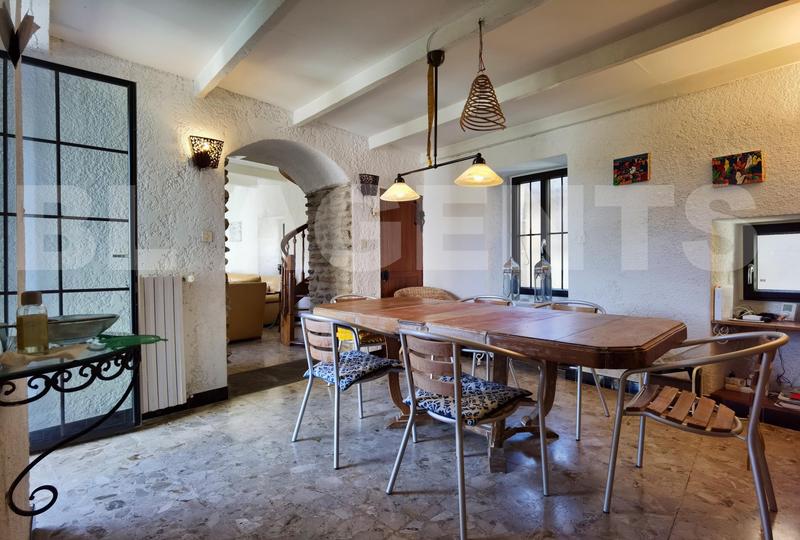 Maison en pierre - 103 m² - 6 pièces