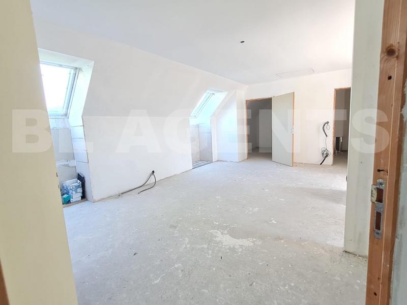 Maison - 180 m² - 8 pièces