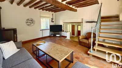 Maison - 196 m² - 7 pièces