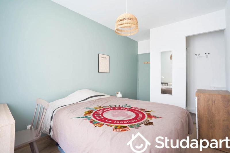 Chambre - 9 m² - 1 pièce