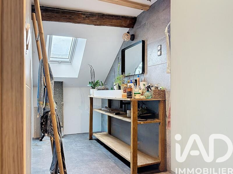 Appartement - 105 m² - 4 pièces