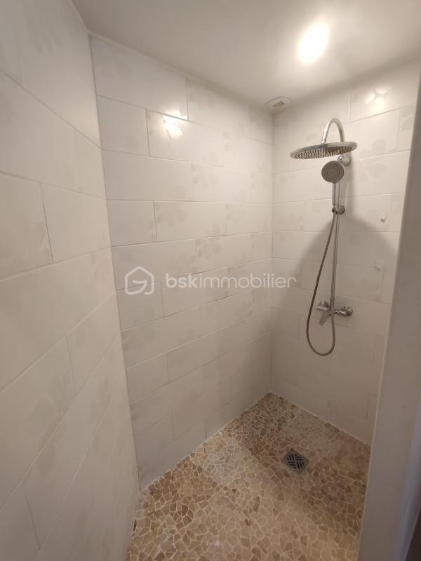 Appartement - 67 m² - 2 pièces