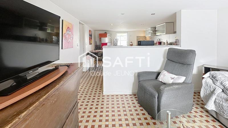 Local commercial - 305 m² - 5 pièces