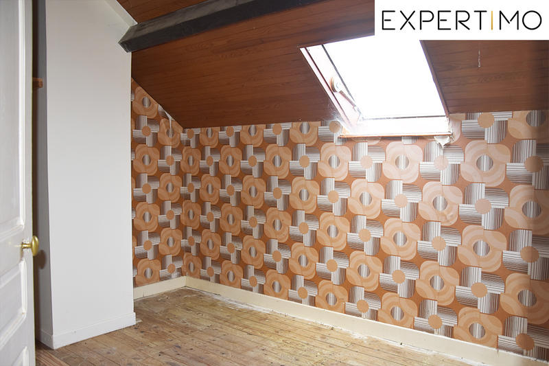 Maison - 230 m² - 9 pièces