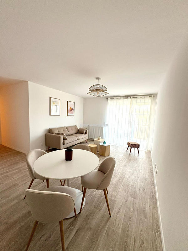 Appartement - 67 m² - 3 pièces