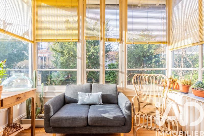 Maison - 147 m² - 8 pièces