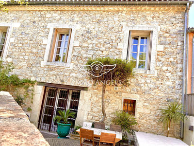 Maison ancienne - 289 m² - 11 pièces