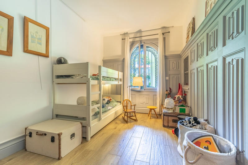 Appartement - 167 m² - 5 pièces