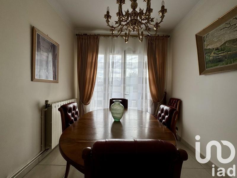 Maison - 104 m² - 4 pièces