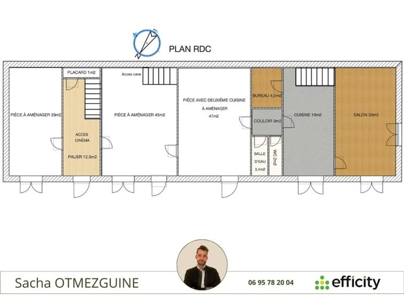 Maison - 245 m² - 9 pièces