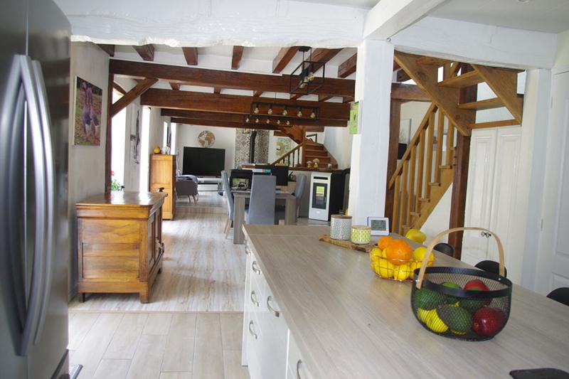 Maison - 157 m² - 8 pièces