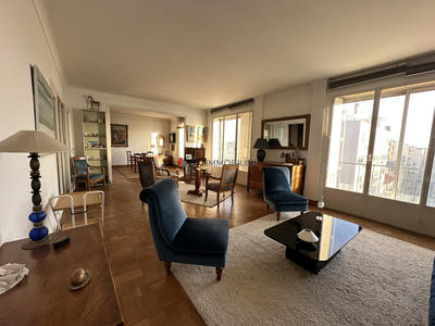 Appartement - 160 m² - 5 pièces