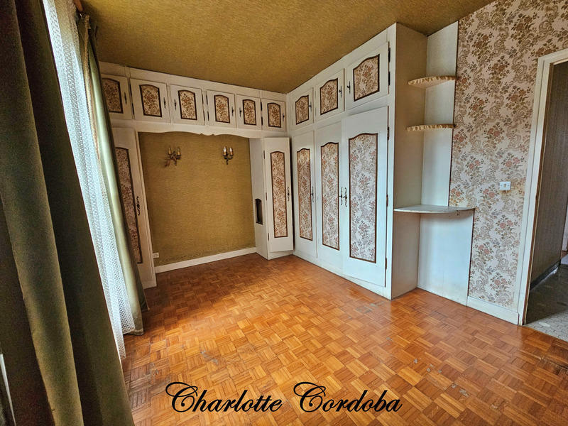 Maison - 92 m² - 4 pièces