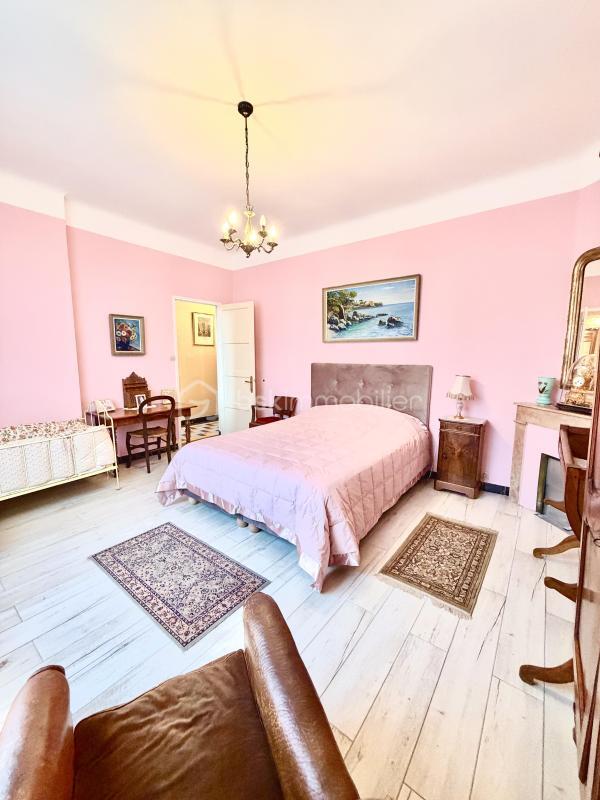 Appartement - 92 m² - 4 pièces