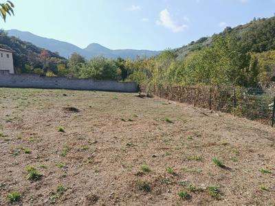 Terrain constructible - 2 011 m²