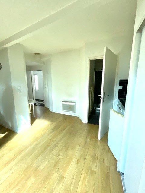 Appartement - 15 m² - 1 pièce