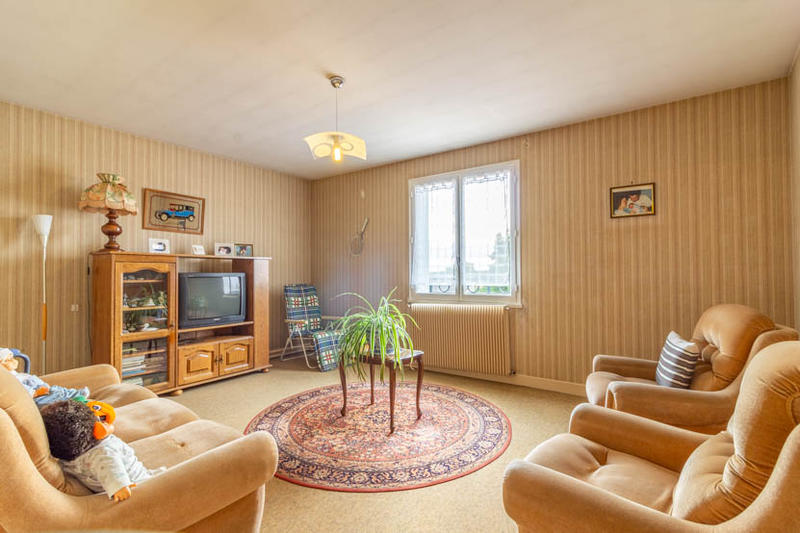 Maison - 181 m² - 7 pièces