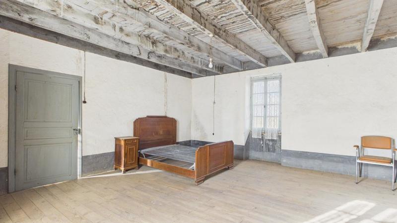 Corps de ferme - 150 m² - 6 pièces