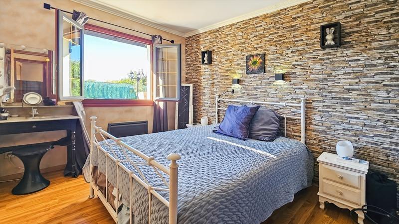 Maison - 103 m² - 4 pièces