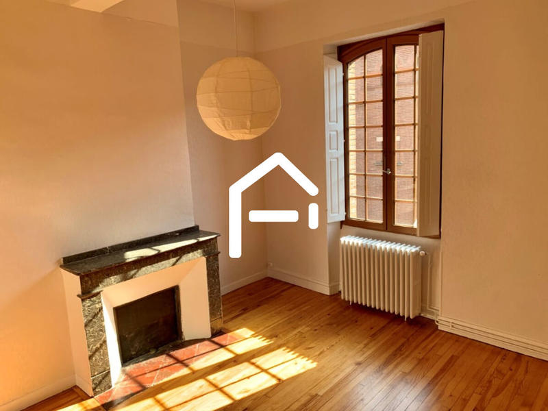 Appartement - 99 m² - 4 pièces