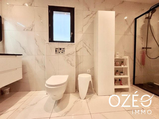 Maison contemporaine - 110 m² - 4 pièces