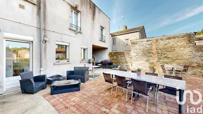 Maison - 203 m² - 8 pièces