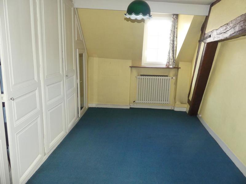 Maison - 340 m² - 6 pièces