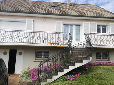 Maison - 127 m² - 5 pièces