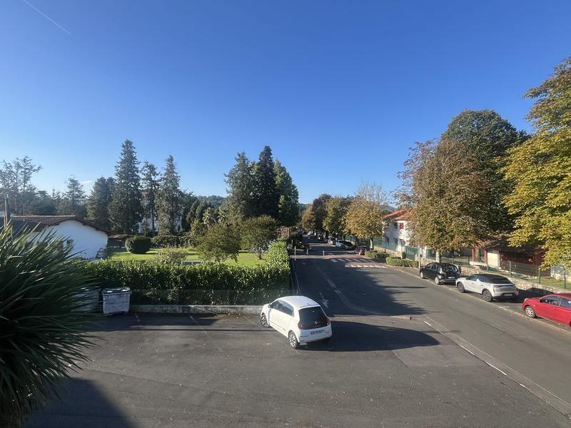 Appartement - 92 m² - 4 pièces