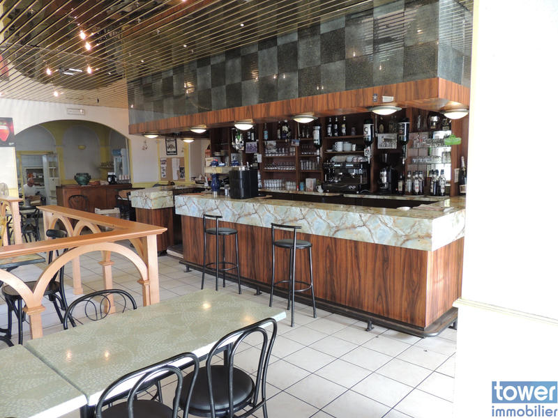 Fonds de commerce - Magasins - 100 m²