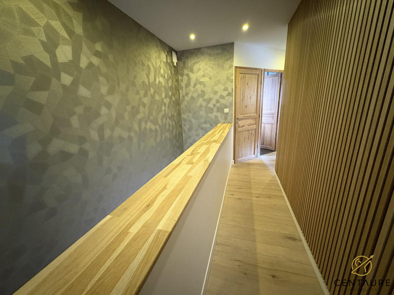 Maison - 156 m² - 6 pièces