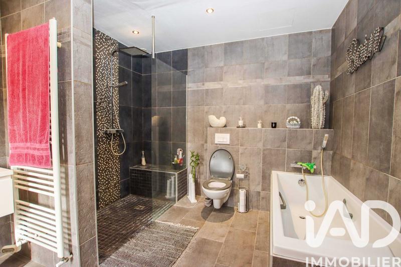 Maison - 126 m² - 5 pièces