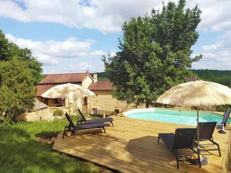 Propriété - 285 m² - 10 pièces