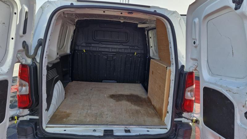 Peugeot Partner Standard Bluehdi 100 Asphalt