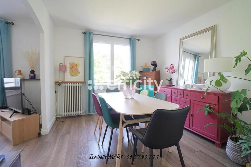 Maison - 136 m² - 5 pièces