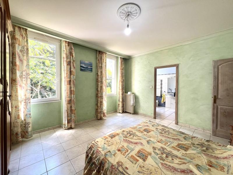 Maison - 178 m² - 7 pièces