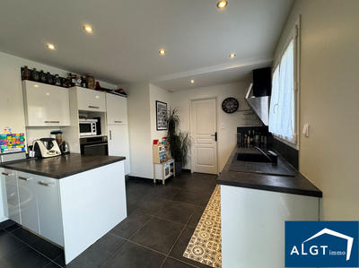 Villa - 108 m² - 5 pièces