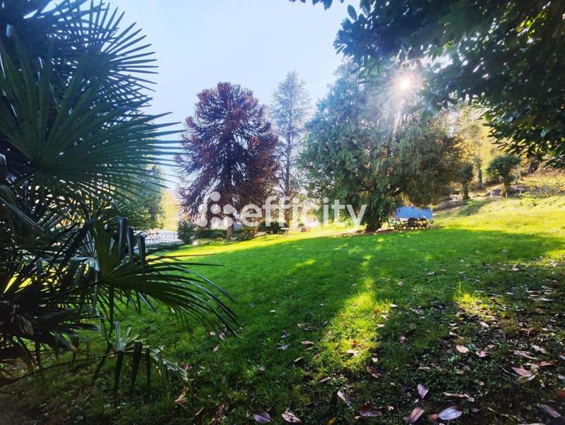 Appartement - 121 m² - 4 pièces